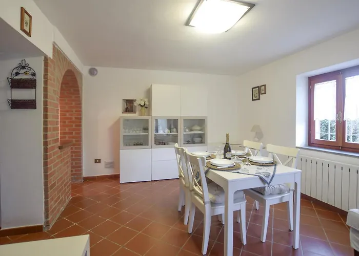 2 Bedroom Beautiful In 펜션