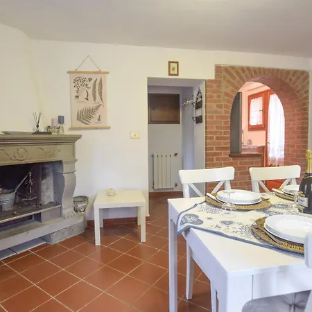 Cozy In With Kitchen Massarosa